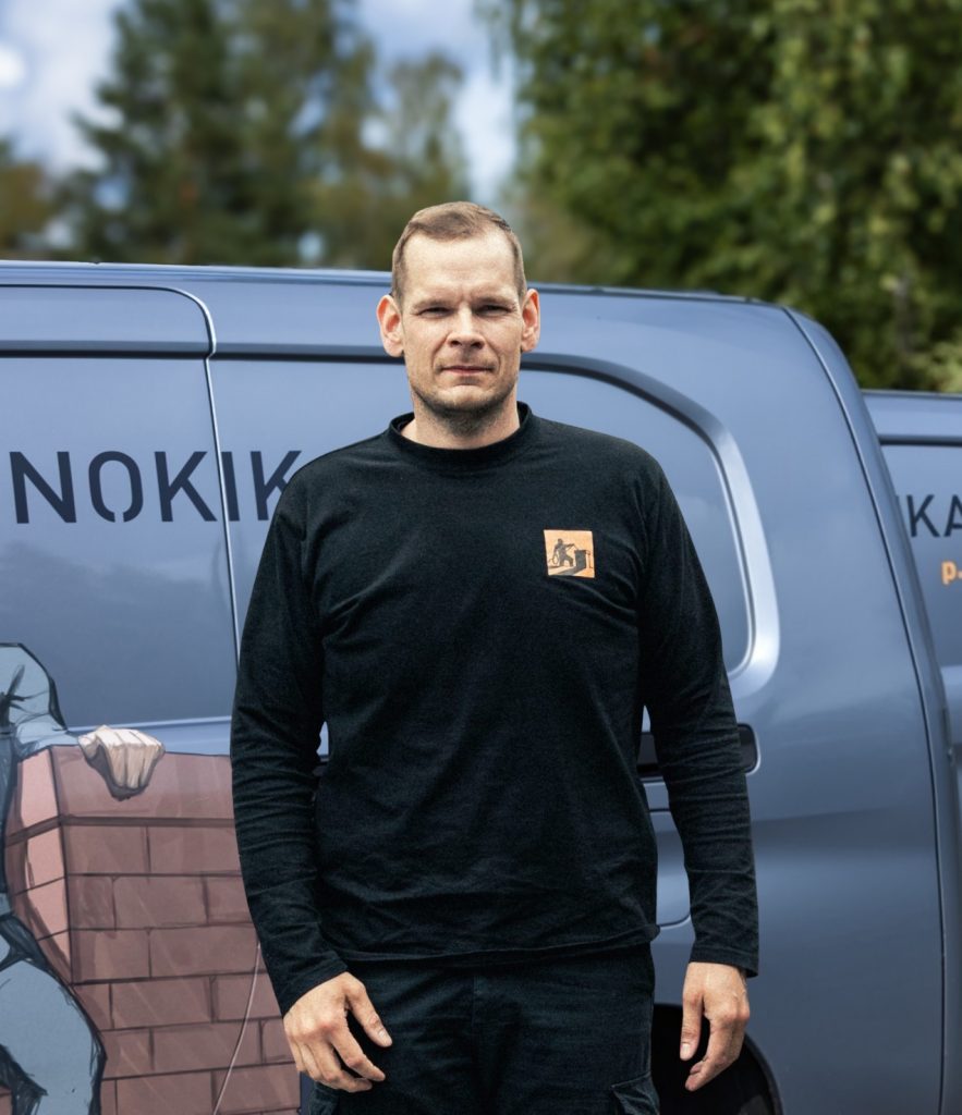 Nuohousyksikön esimies Antti Pirkanmaalta